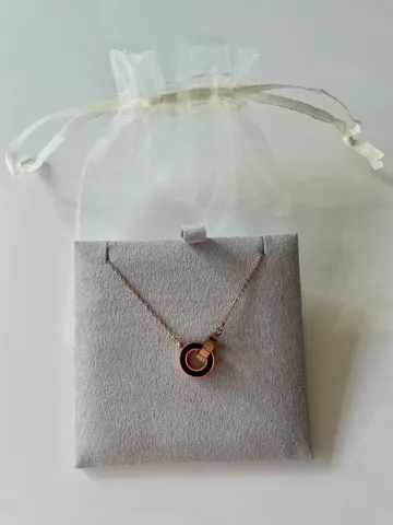 Rose gold ogrlica