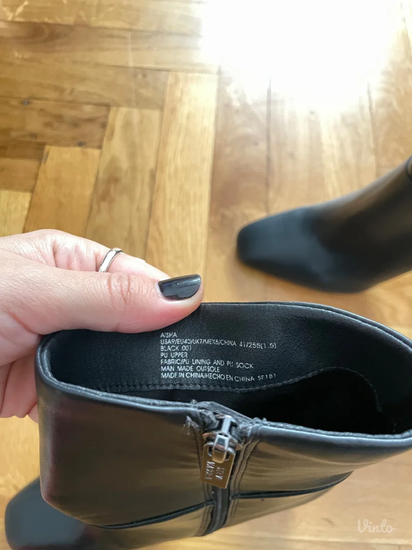 Steve Madden Crne čizme na štiklu