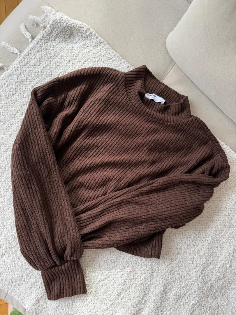 Bershka - braon dzemper