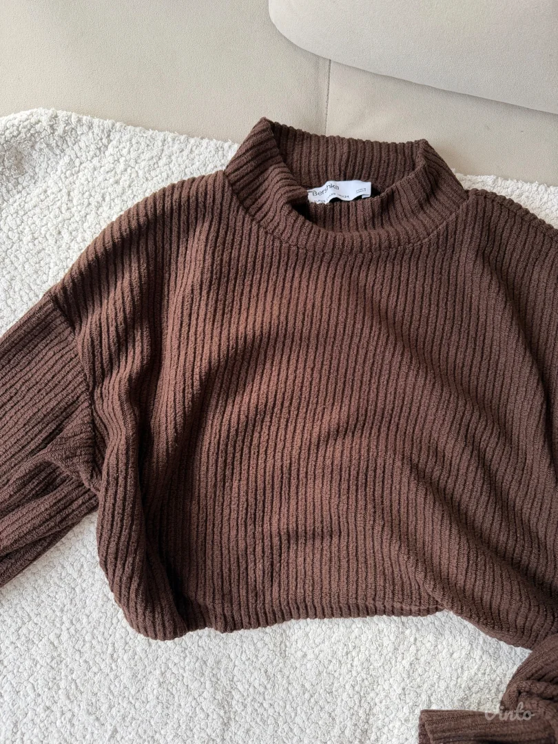 Bershka - braon dzemper