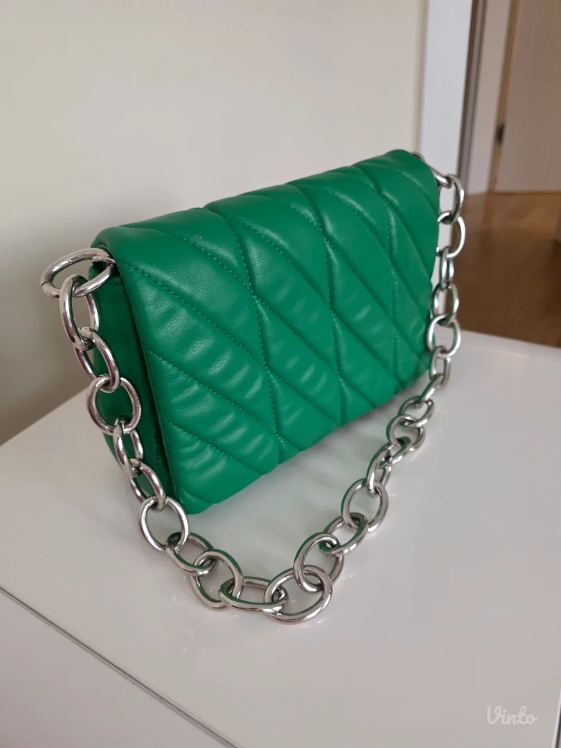 Torbica Pull and Bear