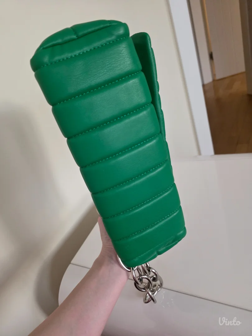 Torbica Pull and Bear