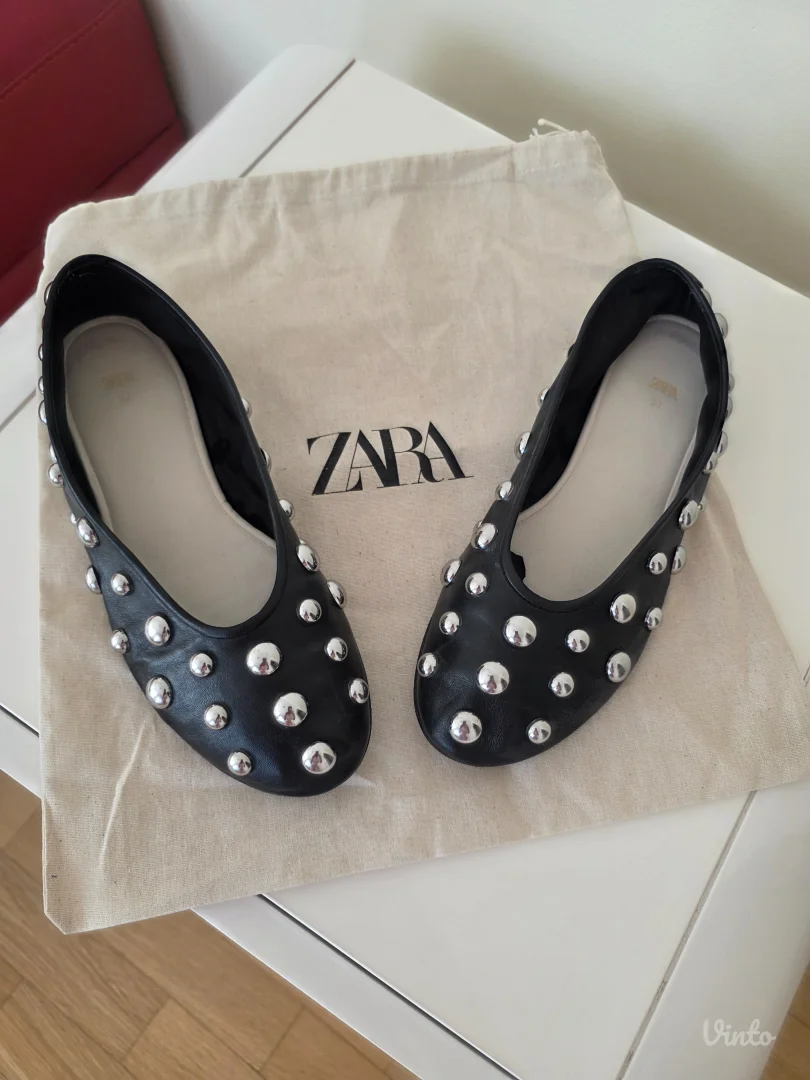 Kožne baletanke ZARA