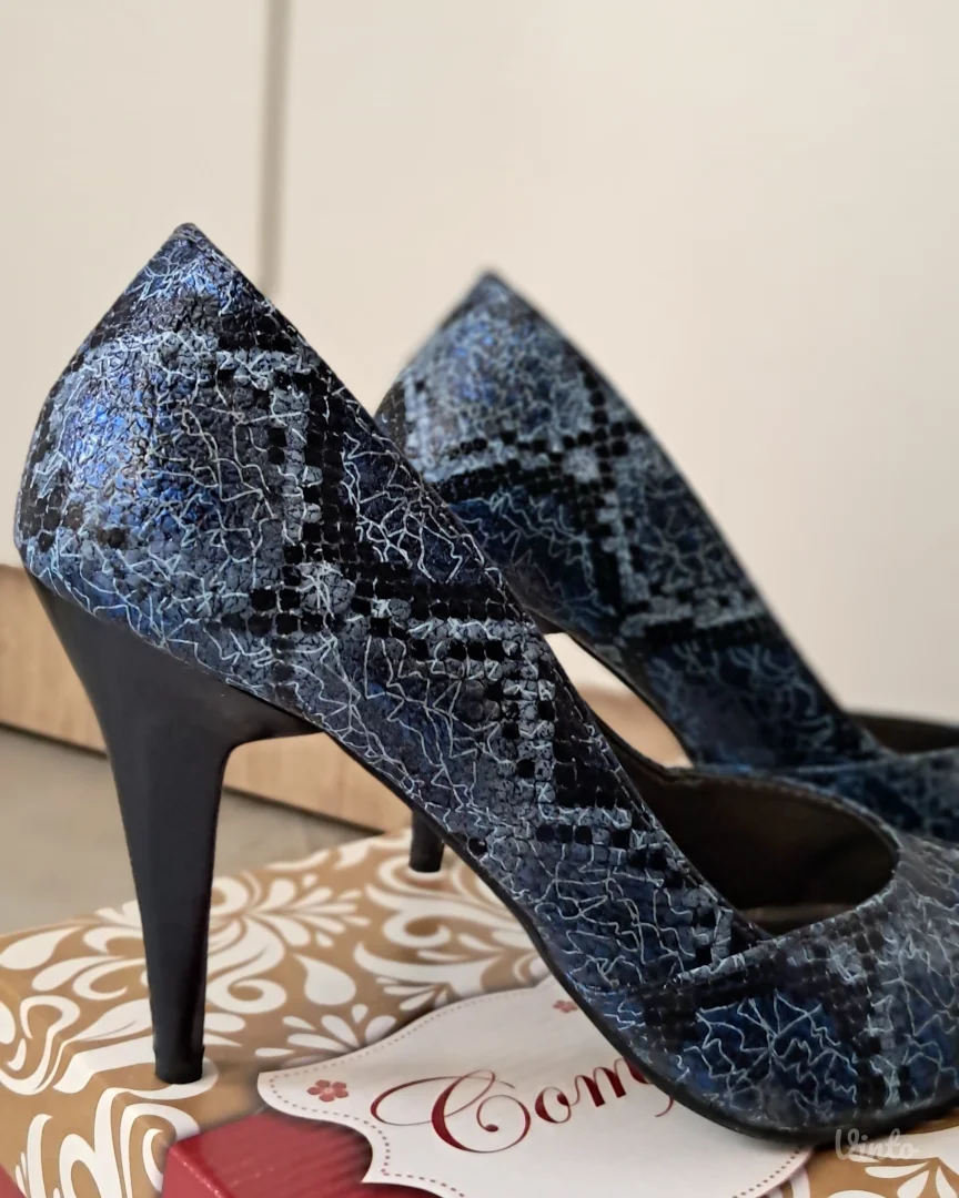 Teget zmijski print salonke br. 39 - NENOŠENE