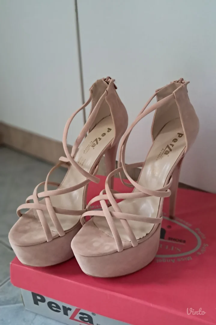 Perla sandale na platformu br. 39 - NENOŠENE