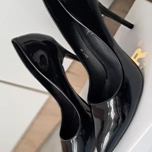 Lakirane crne salonke br. 39 - NENOŠENE