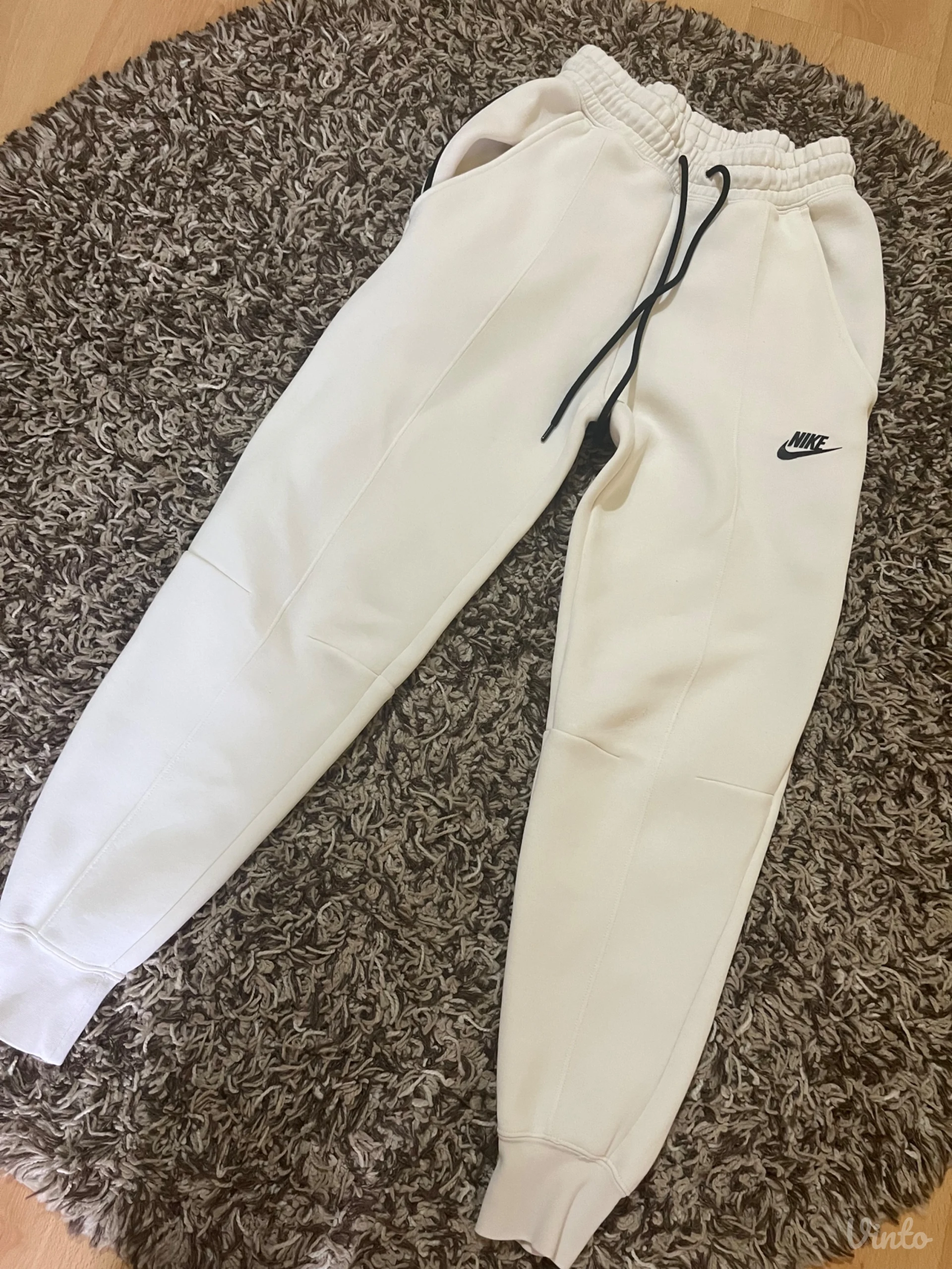 Nike tech fleece