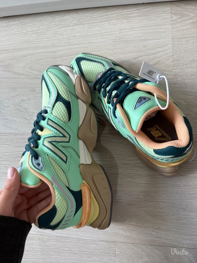 New Balance 9060