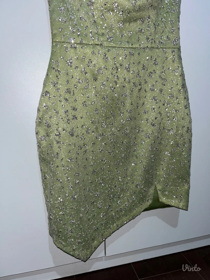 Kratka zelena haljinica