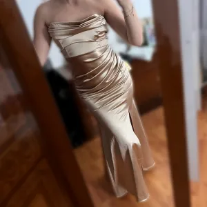 Duga svečana haljina