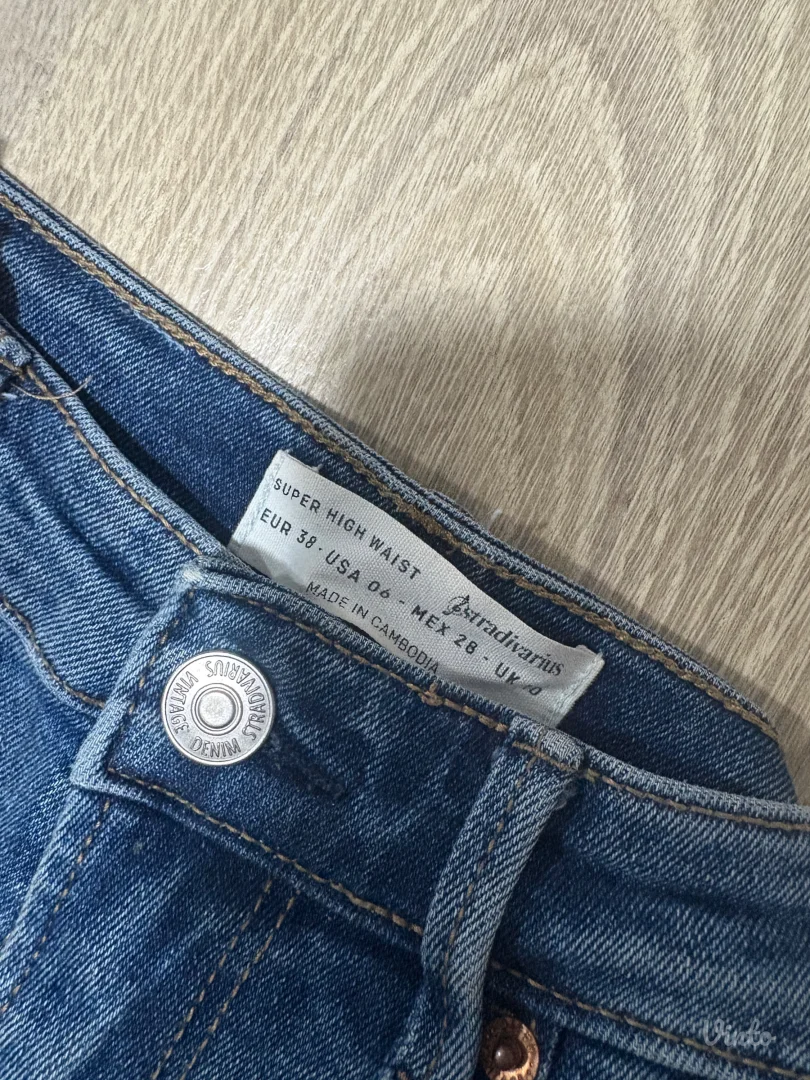 Stradivarius famerke