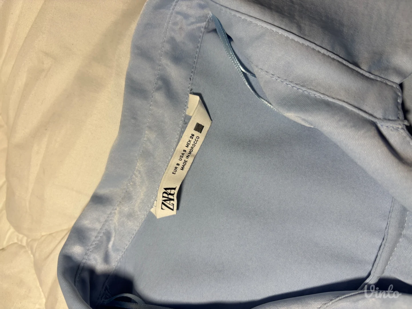 zara satenska kosulja