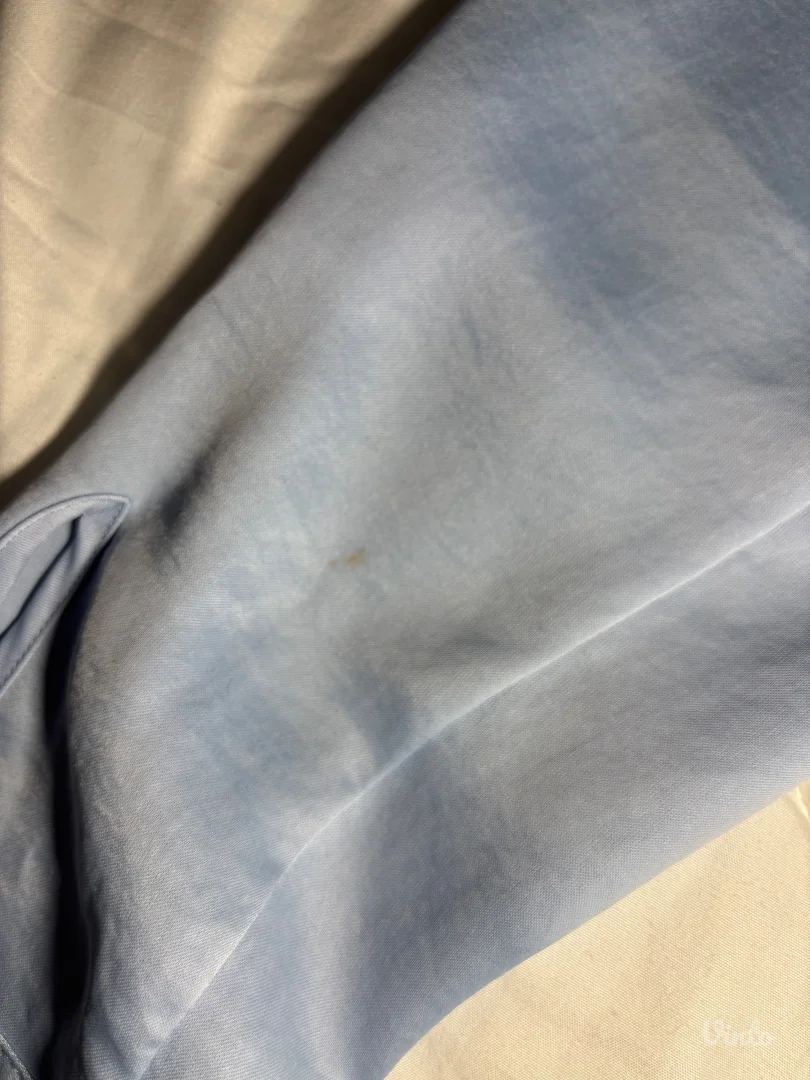 zara satenska kosulja