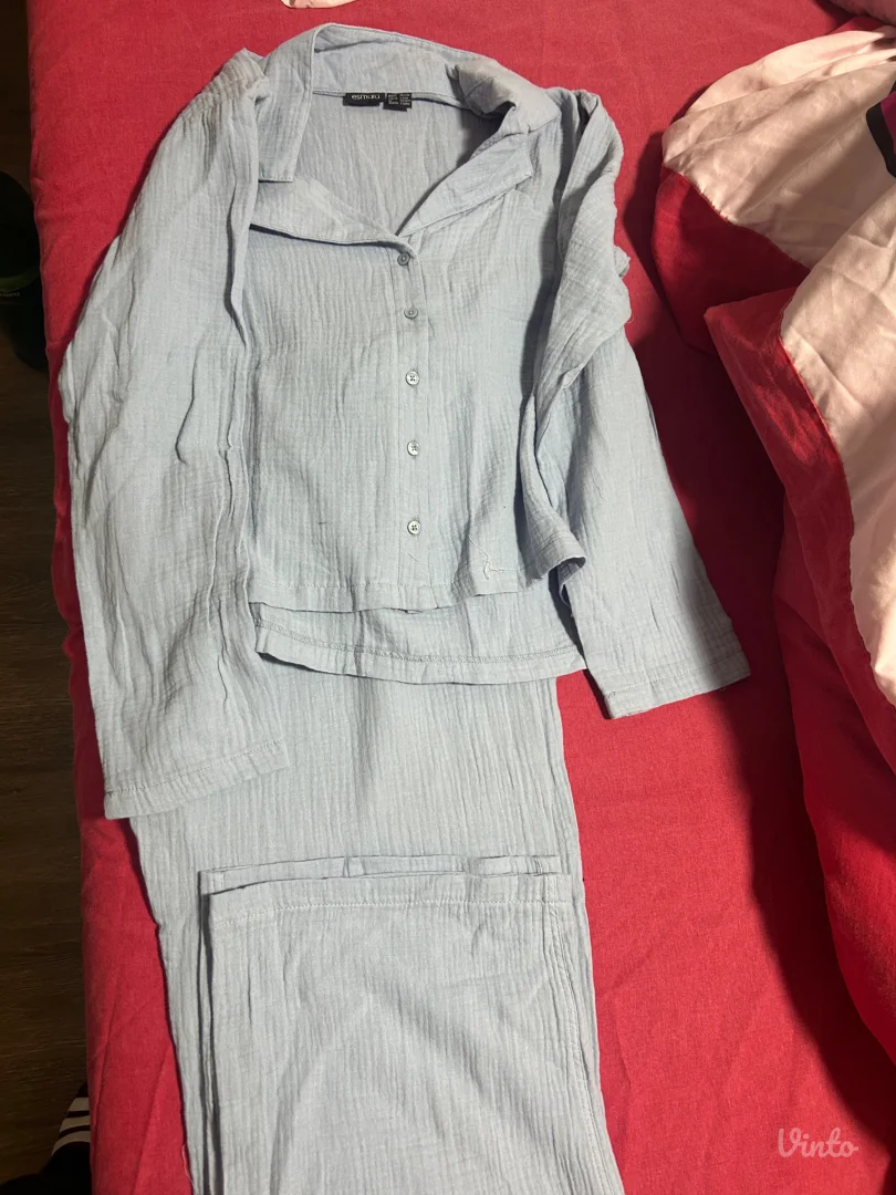 Zneski komplet - pantalone i košulja