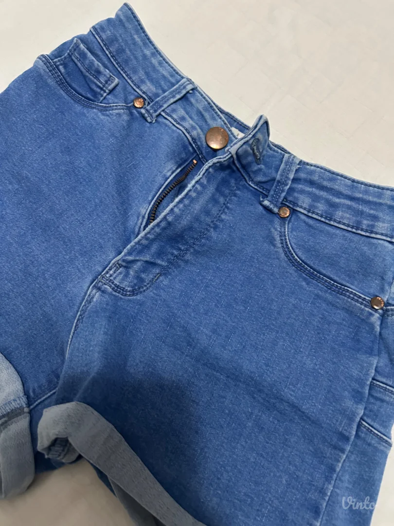 FB sister (NY) šorts