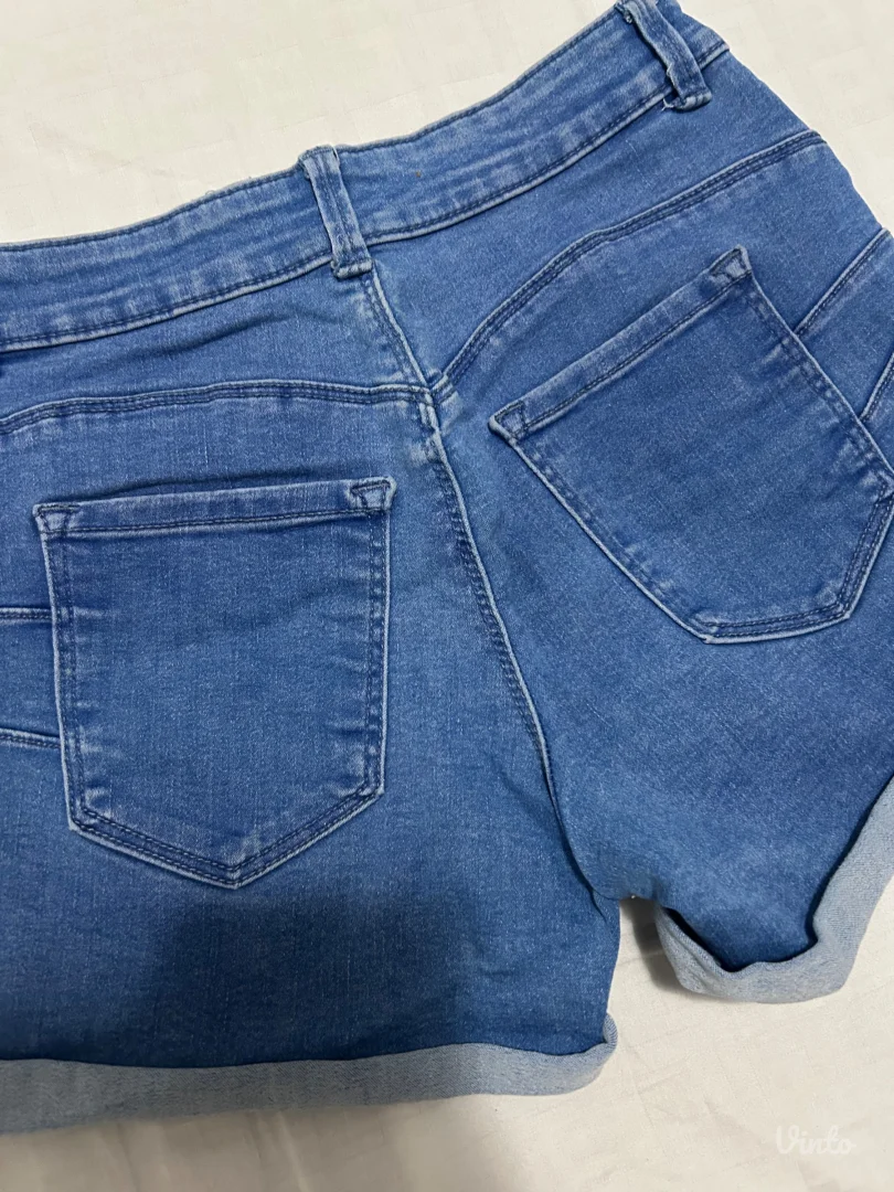 FB sister (NY) šorts