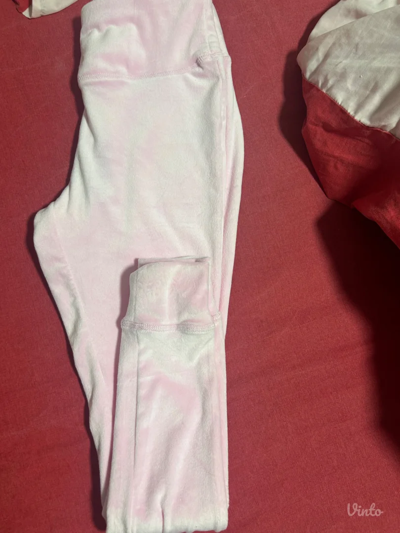 Zenska Pliš trenerka