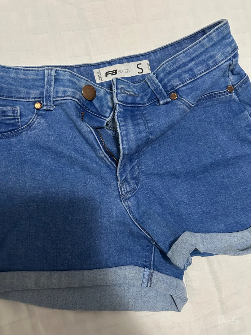 FB sister (NY) šorts