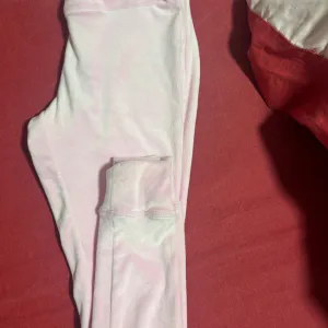 Zenska Pliš trenerka