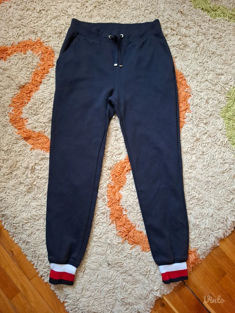 Original tommy hilfiger trenerka