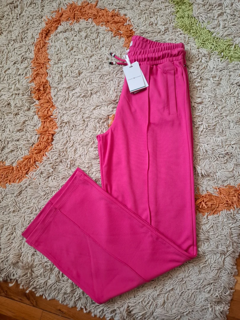 Origin tommy hilfiger trenerka