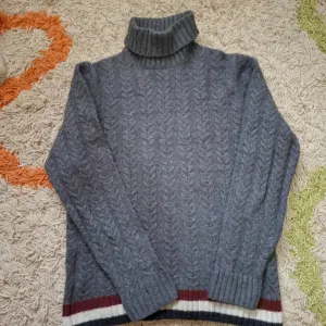 Massimo dutti dzemper