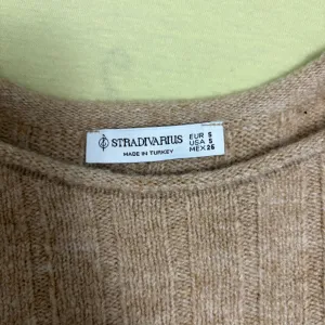 Stradivarius dzemper