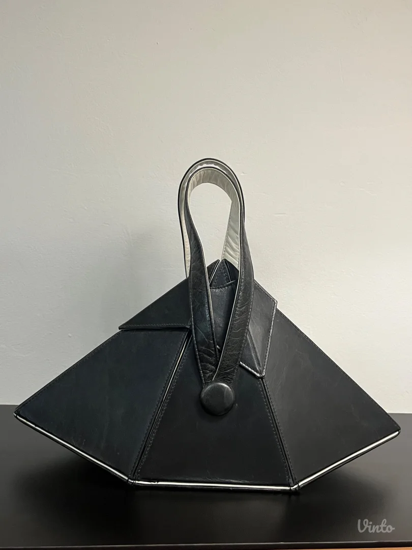 OWA by Bernd Michael Ostwald – LIMITIRANA 2/12, nova dizajnerska kožna torba (APLF Award)