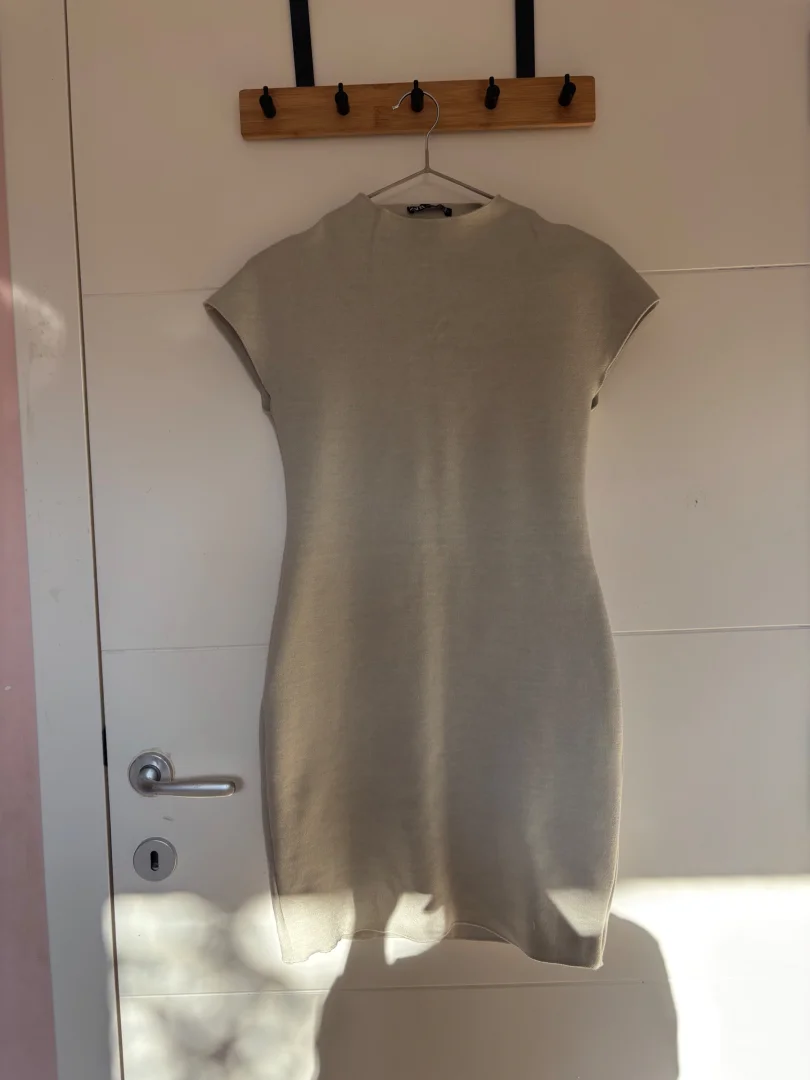 zara uska haljina