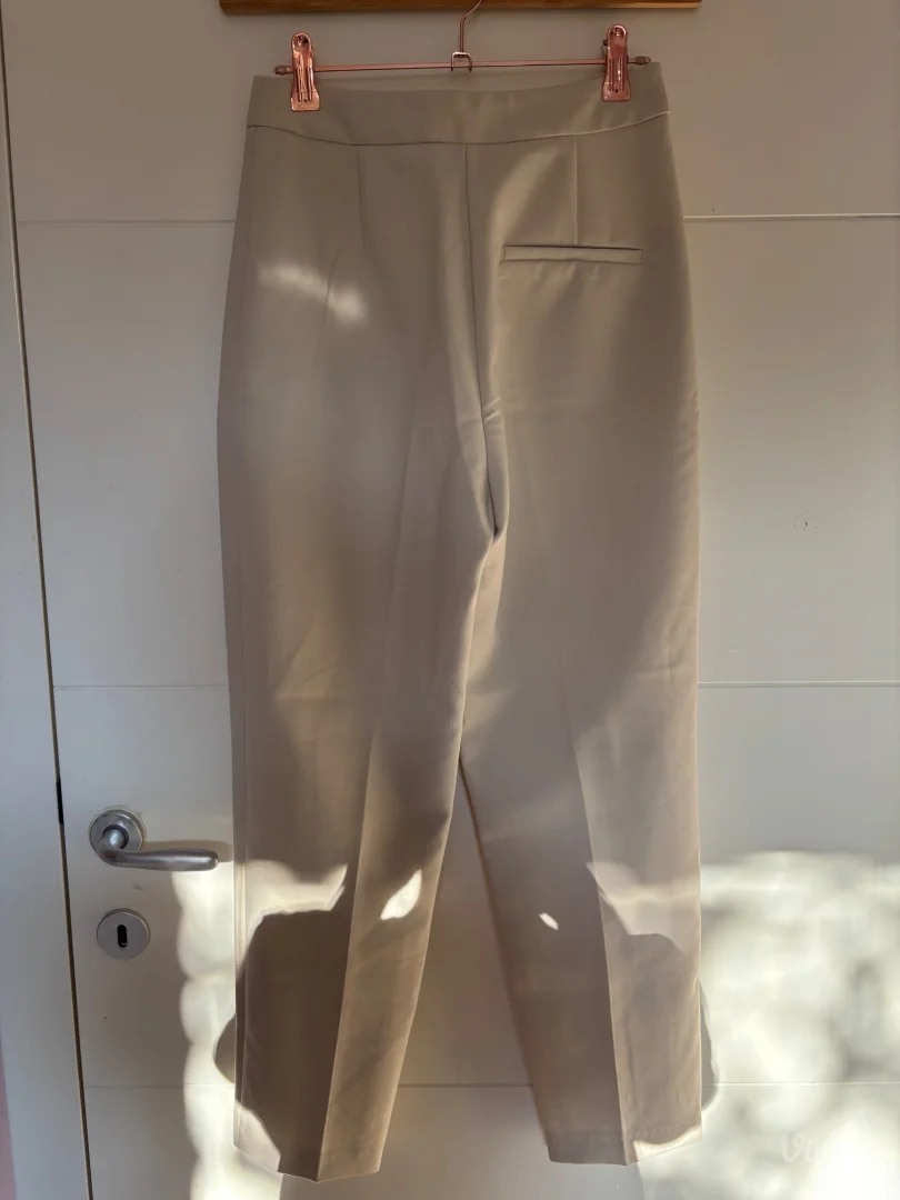 Zara pantalone