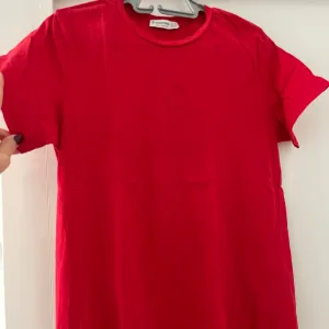 Majica - Stradivarius