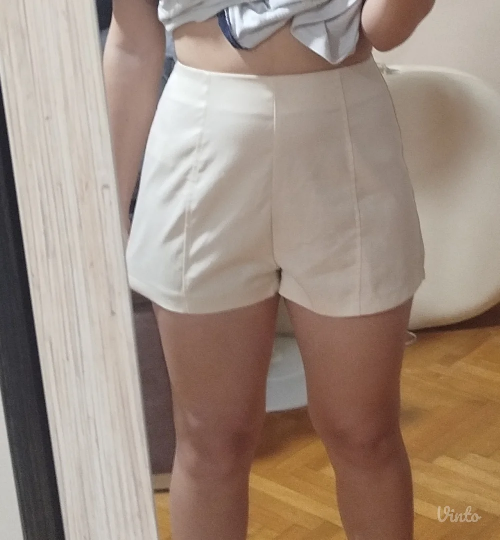 Bež šorts