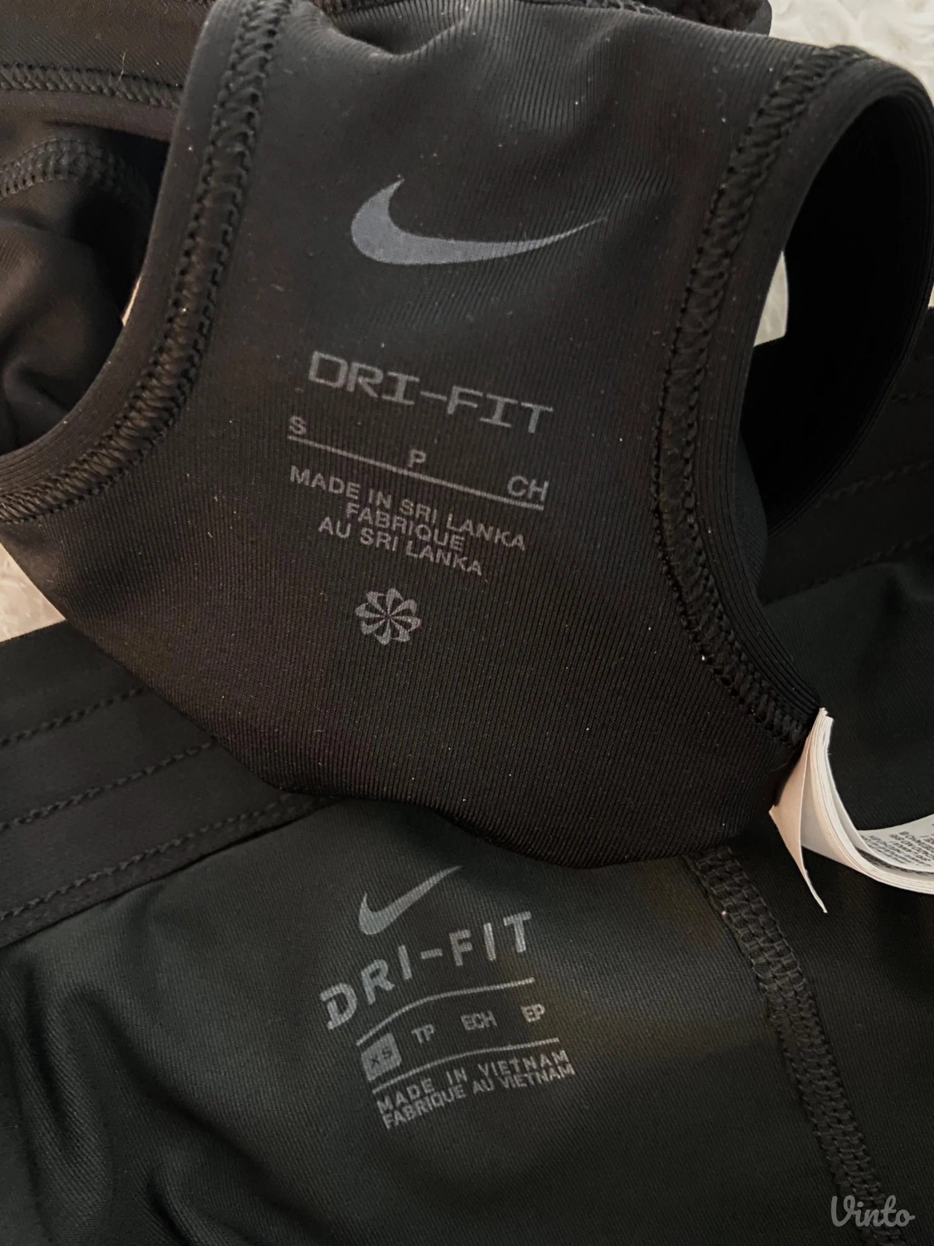 NIKE original crni sportski set / XS
