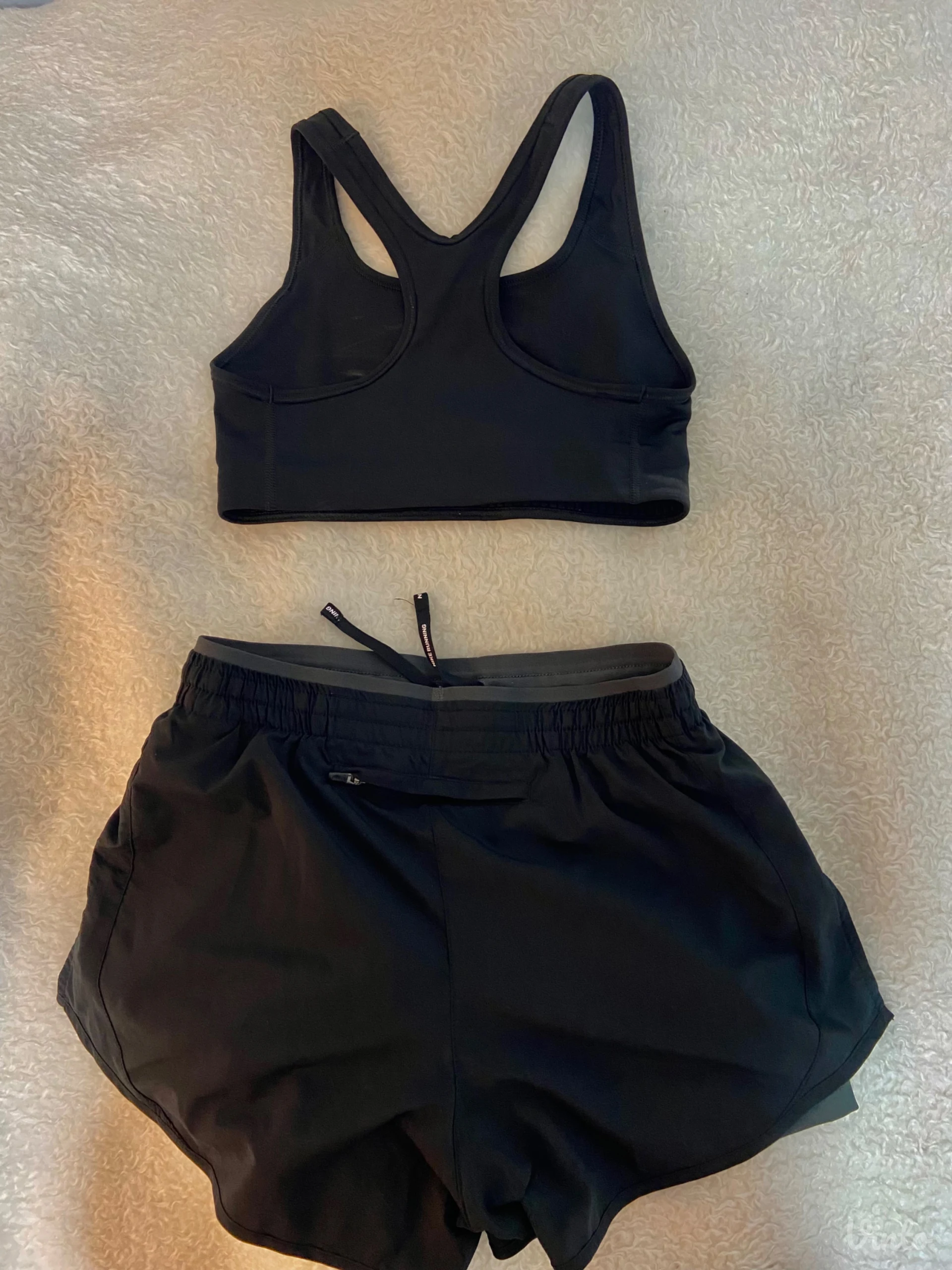 NIKE original crni sportski set / XS