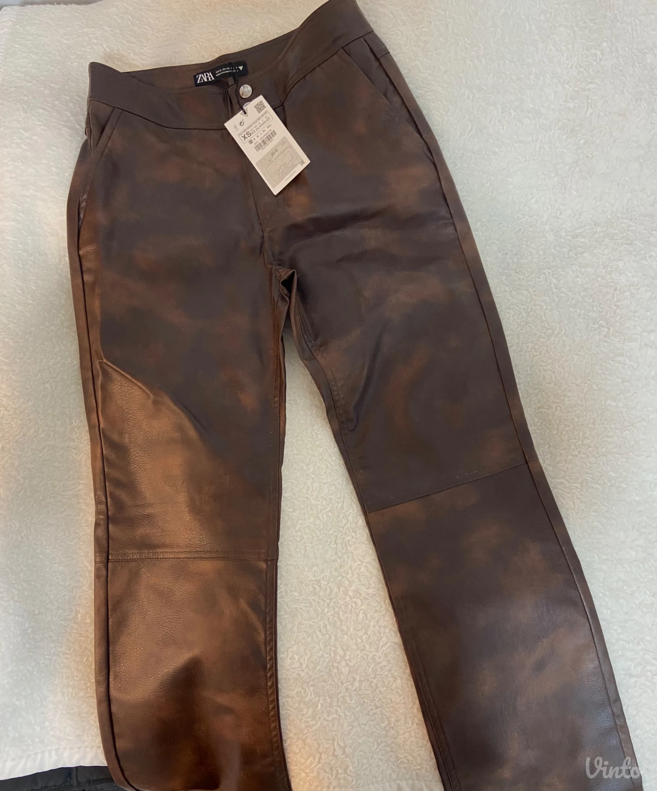 ZARA kozne pantalone / nove sa etiketom / XS