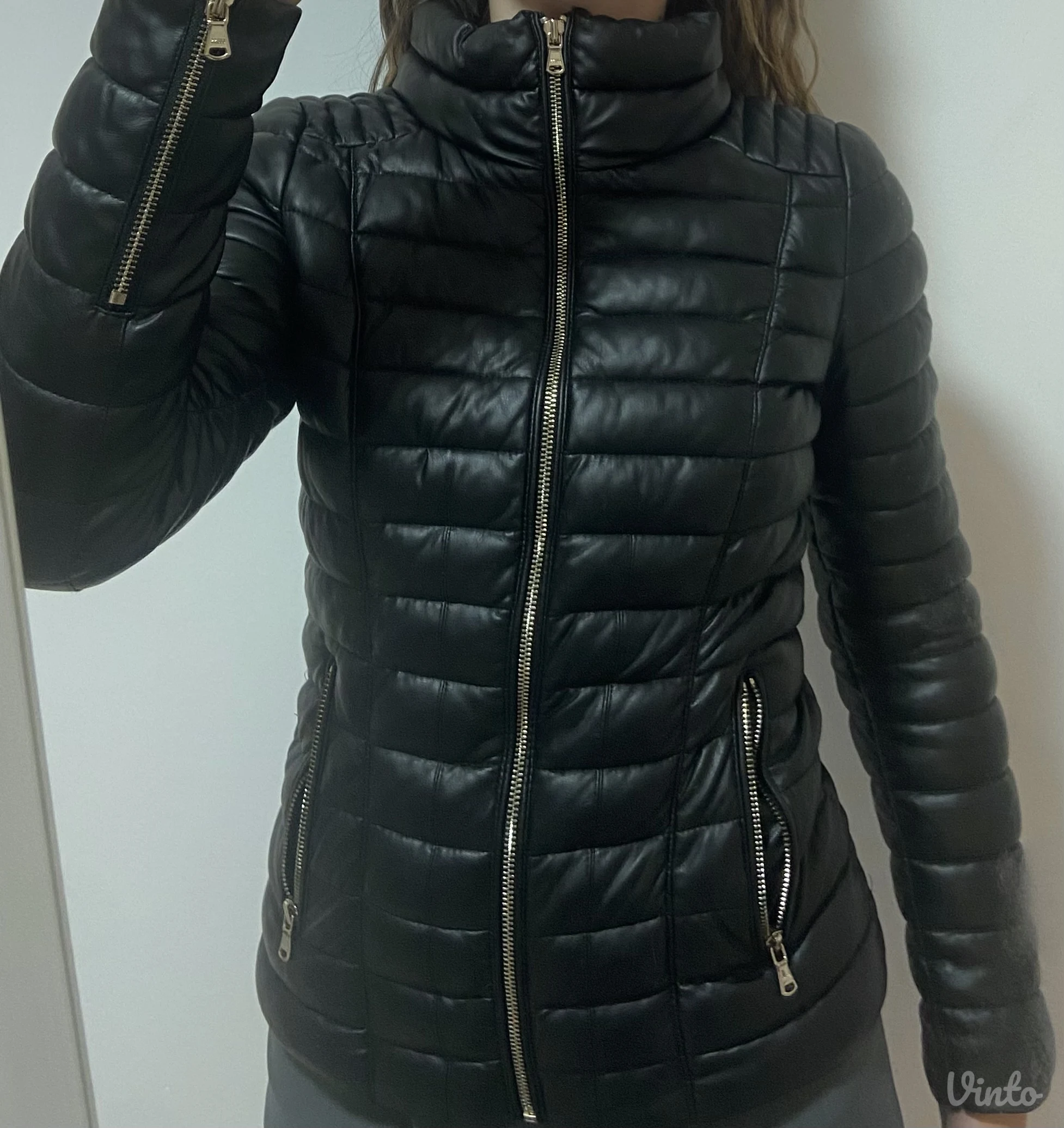 GUESS original crna uska jakna / XS