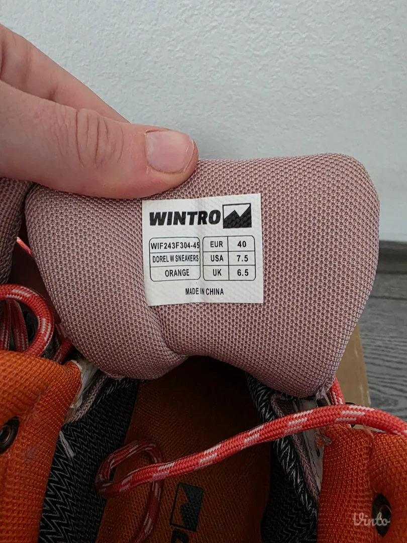 Šarene zimske cipele