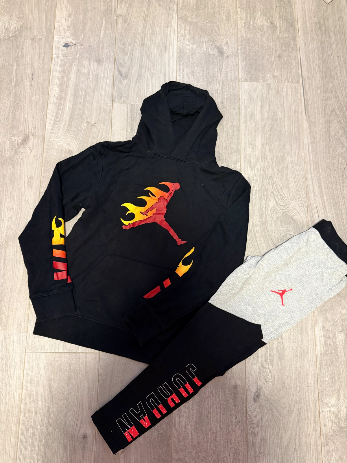 Nike Jordan komplet S