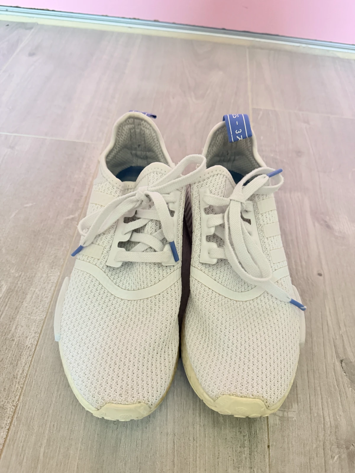 Adidas NMD R1 patike 40