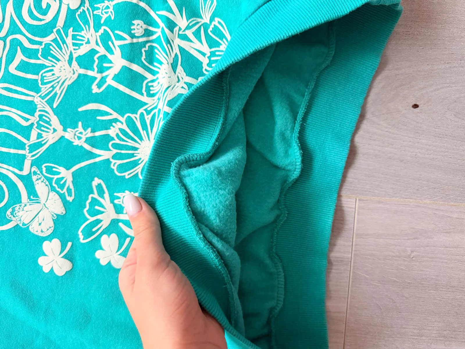 Bershka duks oversize