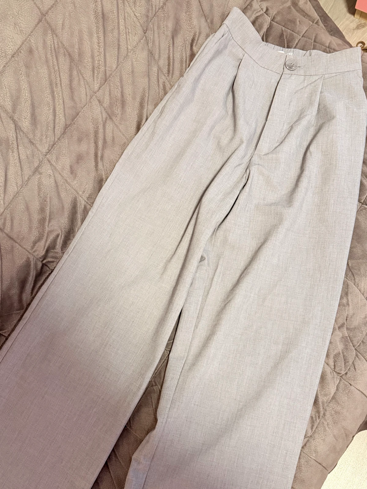 Stradivarius pantalone 36