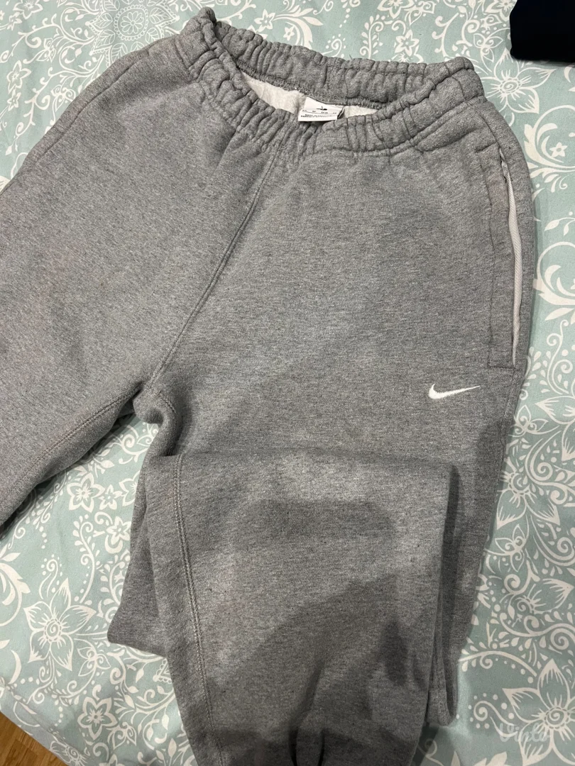 Nike zenska trenerka