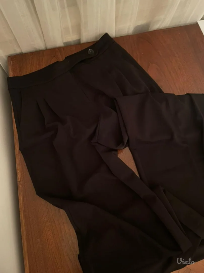 Crne ženske pantalone