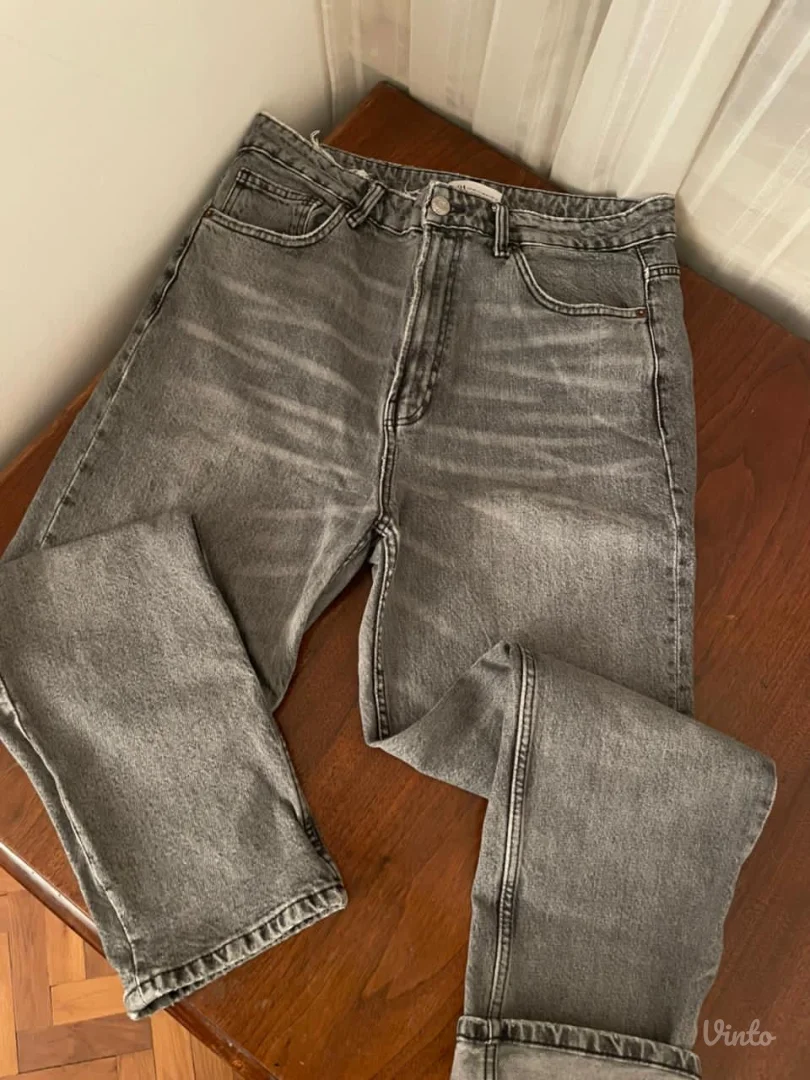 Zara ženske farmerke