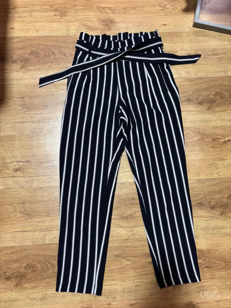 Pantalone na pruge