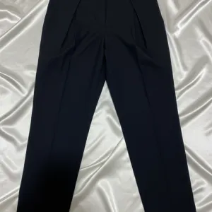 Zara pantalone