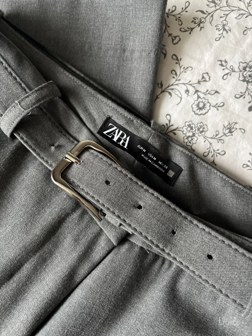 Zara pantalone