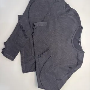 stradivarius-siva kratka majica