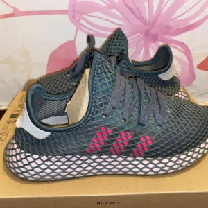 Adidas deerupt patike