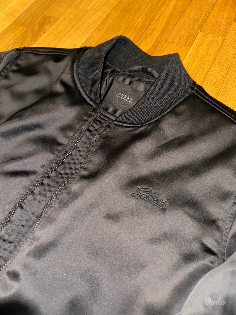 Guess - Crna Jakna S